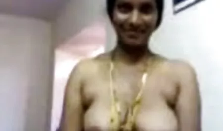 كام أفلام جنس كرتون تجعلها تقع في الحب في الشارع