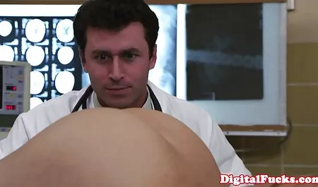 ولاء امرأة في السرير مارس افلام جنس فموي الجنس