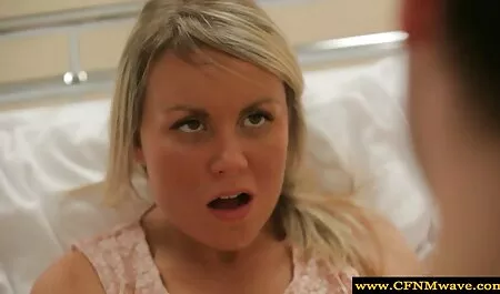 تأخذ افلام جنس ومتعه اثنين من العجول على الشاطئ في المنزل