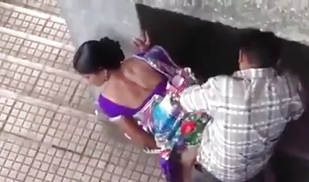 قبل الحمار من افلام جنس لاتيني صديقها الجديد