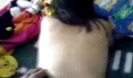 واحد في فم فتاة مع الثدي افلام جنس عرب الحساسة.