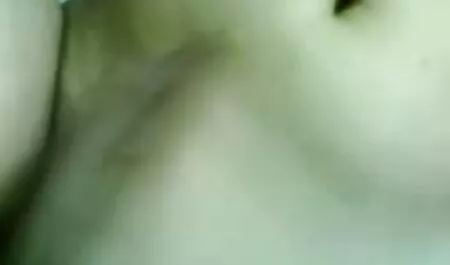انظر أمي في على افلام سكس اخوات مترجم الردهة على على الطابق