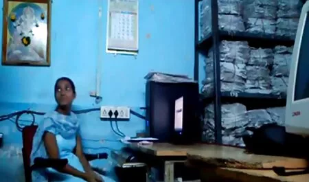 انظر ميد إلى شقراء أمام صديقها. افلام سكس مترجم عربي طويل
