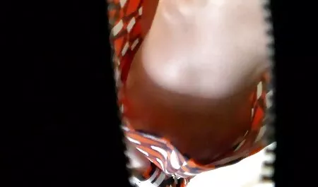 الجنس افلام جنس ثالث في المنزل مع كس