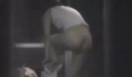 انه خان زوجته مع أفضل صديق له. افلام سكس اجنبى مترجم